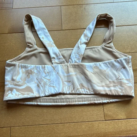 NWOT Aerie Sports Bra - Picture 2 of 4
